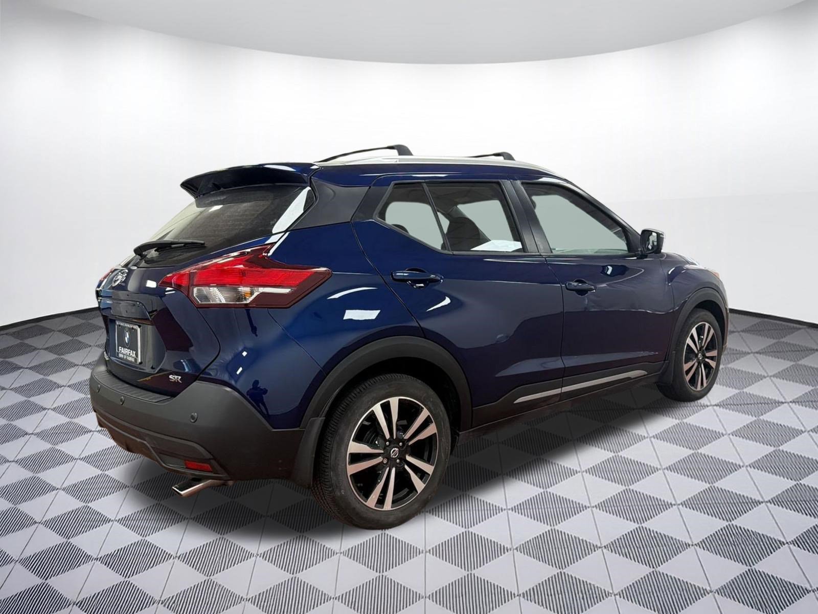 Used 2020 Nissan Kicks SR w/ Exterior Package image 8