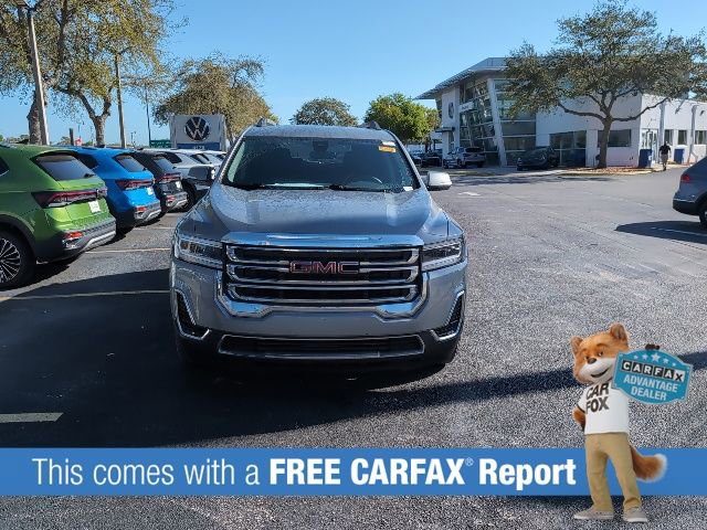 Used 2023 GMC Acadia SLE w/ Driver Convenience Package image 2