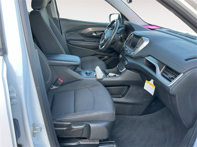 Used 2023 GMC Terrain SLE image 15