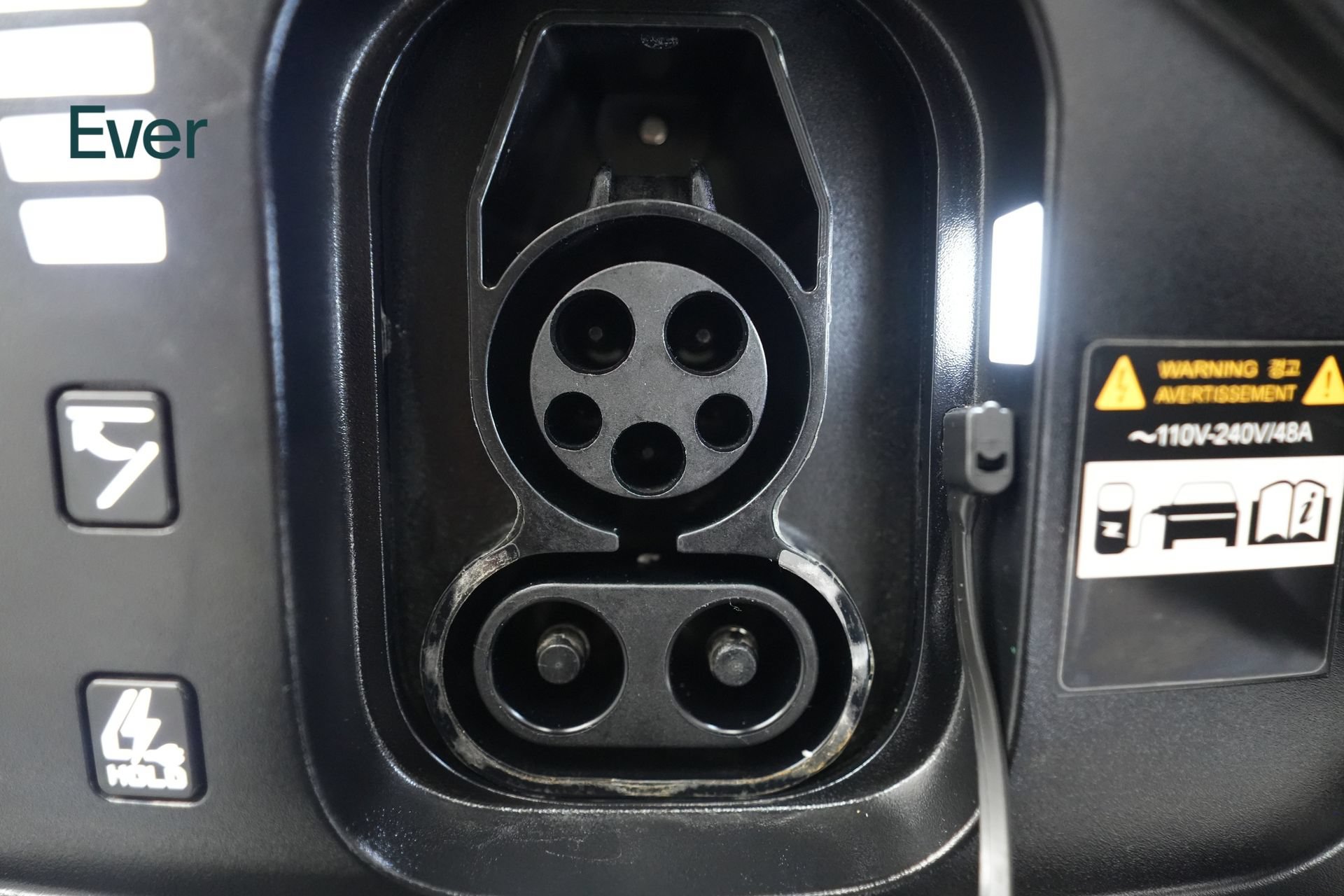 Used 2024 Kia EV6 Wind RWD image 10