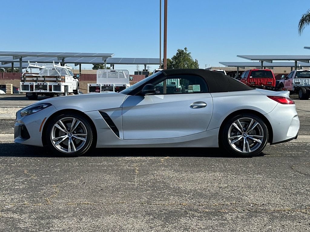 Used 2021 BMW Z4 sDrive30i w/ M Sport Package RWD image 7