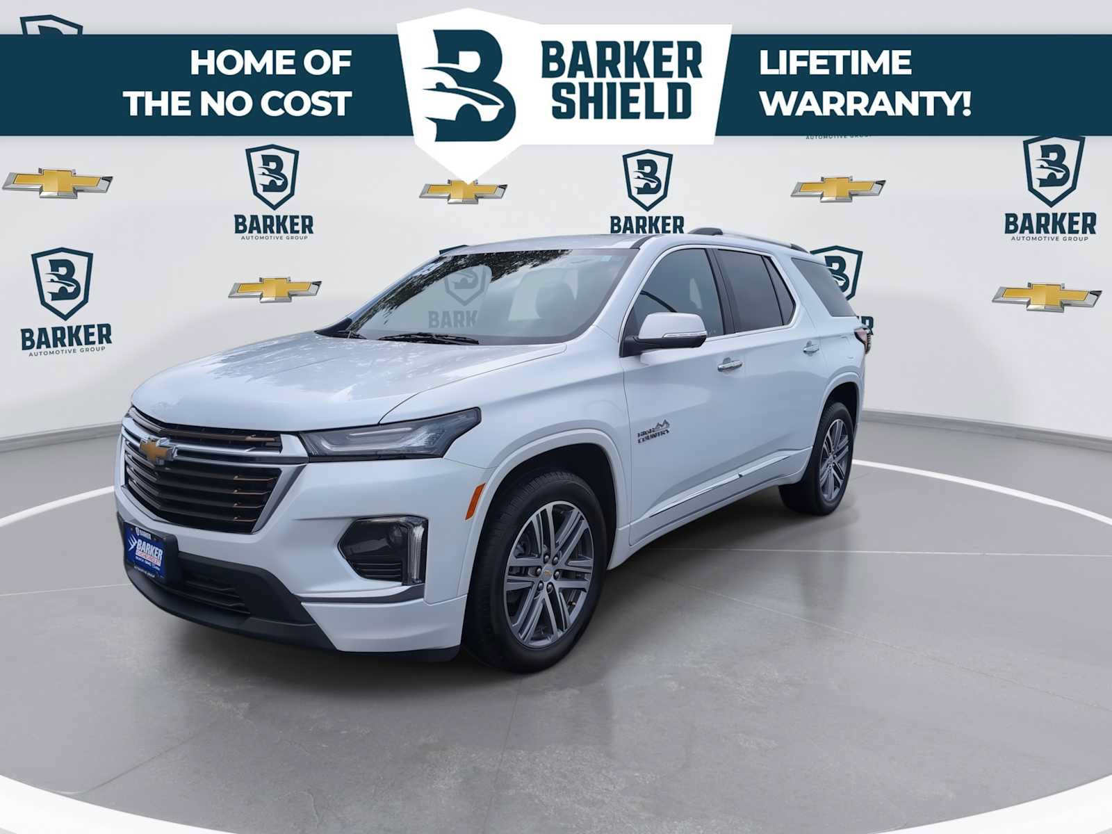 Used 2023 Chevrolet Traverse High Country FWD image 4