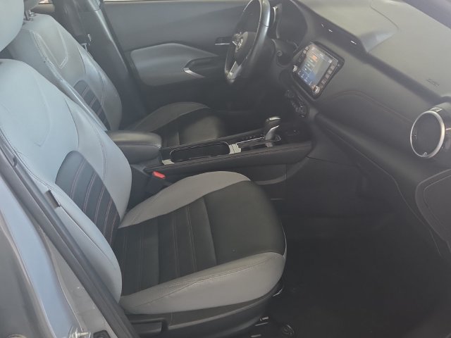 Used 2022 Nissan Kicks SR w/ Premium Package FWD image 10