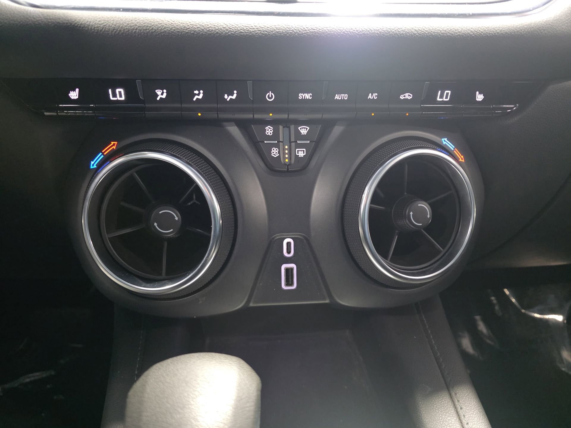 Used 2022 Chevrolet Blazer LT image 24