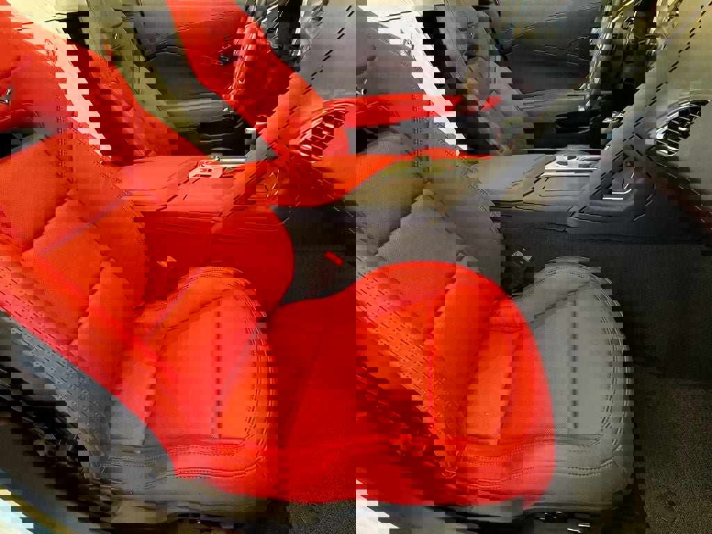 Used 2015 Chevrolet Corvette Stingray Convertible w/ 2LT Preferred Equipment Group RWD image 10