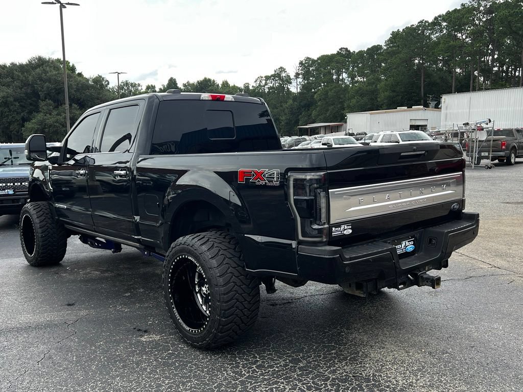 Used 2020 Ford F350 Platinum AWD/4WD image 3
