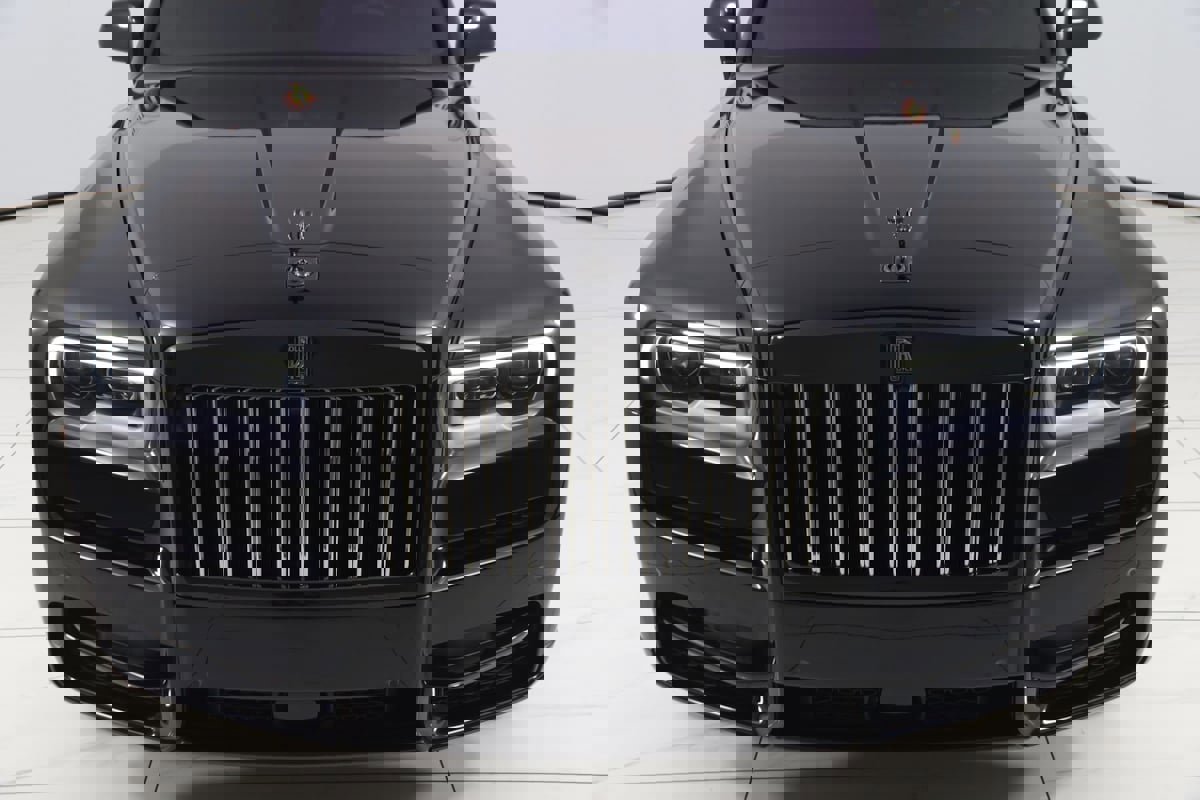 Used 2024 Rolls-Royce Cullinan Black Badge image 94