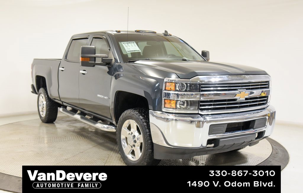 Used 2018 Chevrolet Silverado 2500 W/T image 1