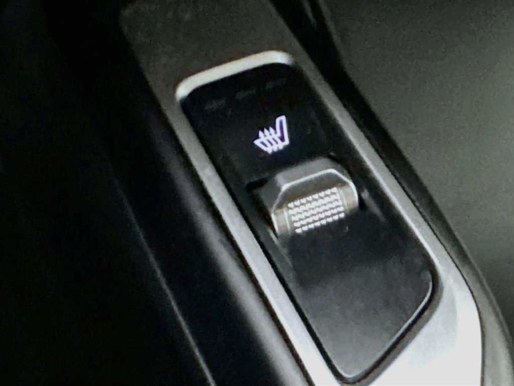Used 2022 Kia Sorento EX w/ Panoramic Sunroof Package FWD image 24