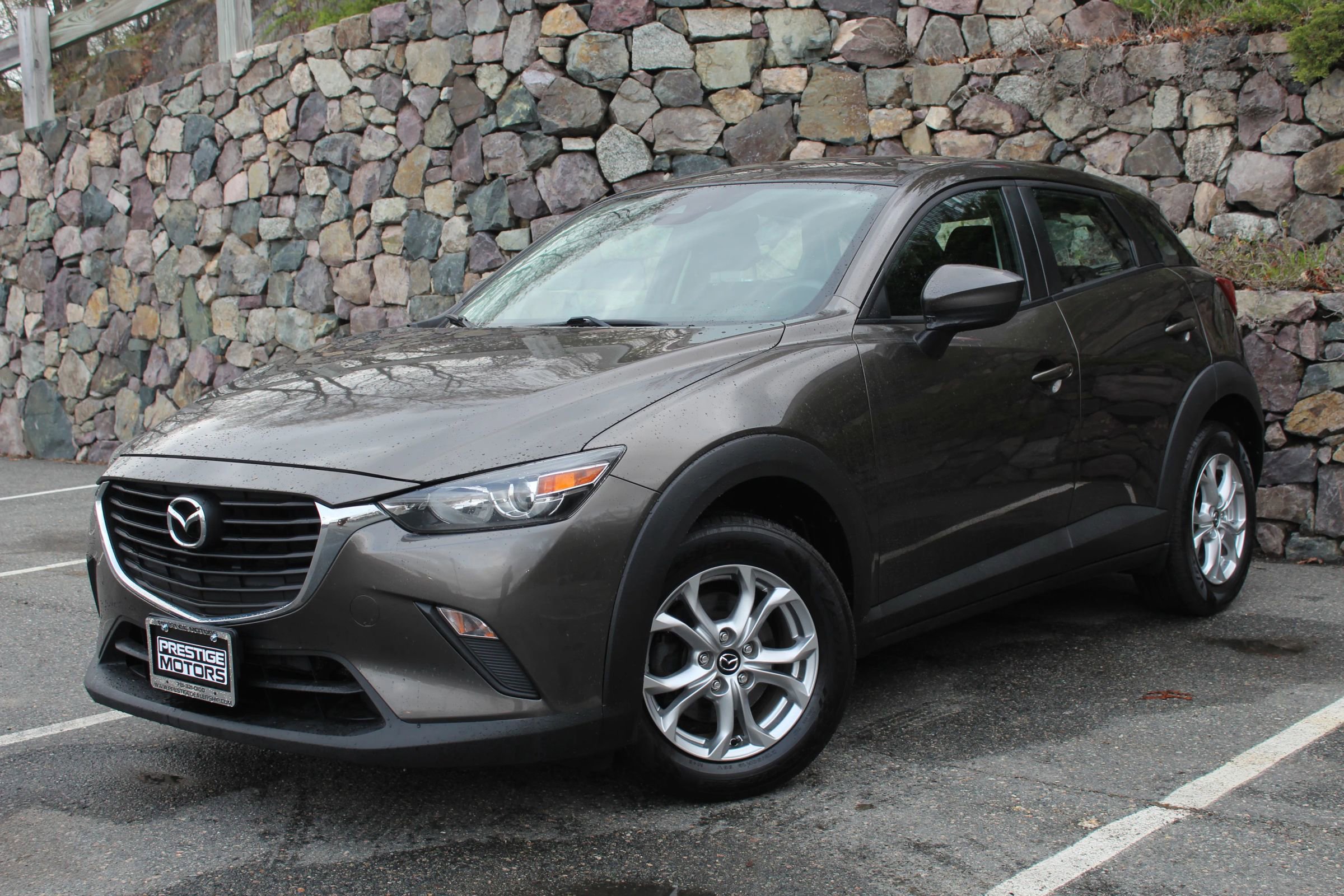 Used 2018 MAZDA CX-3 Sport AWD/4WD image 2