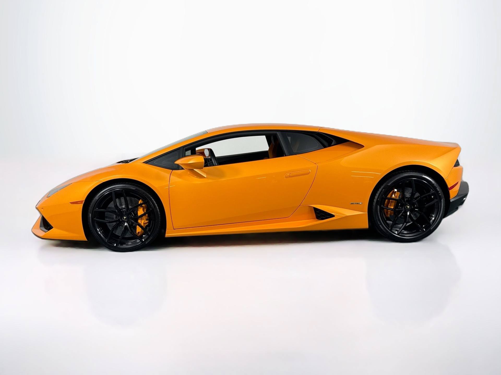 Used 2016 Lamborghini Huracan LP 610-4 AWD/4WD image 8