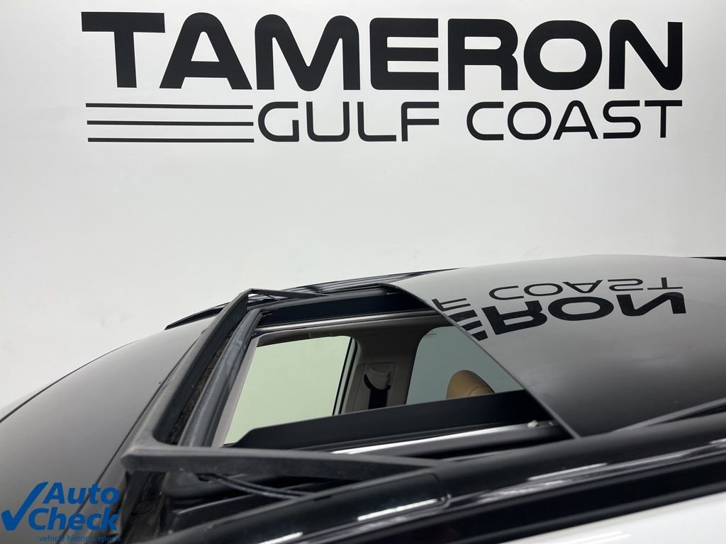 Used 2024 Toyota RAV4 Limited w/ Advanced Technology Package image 17