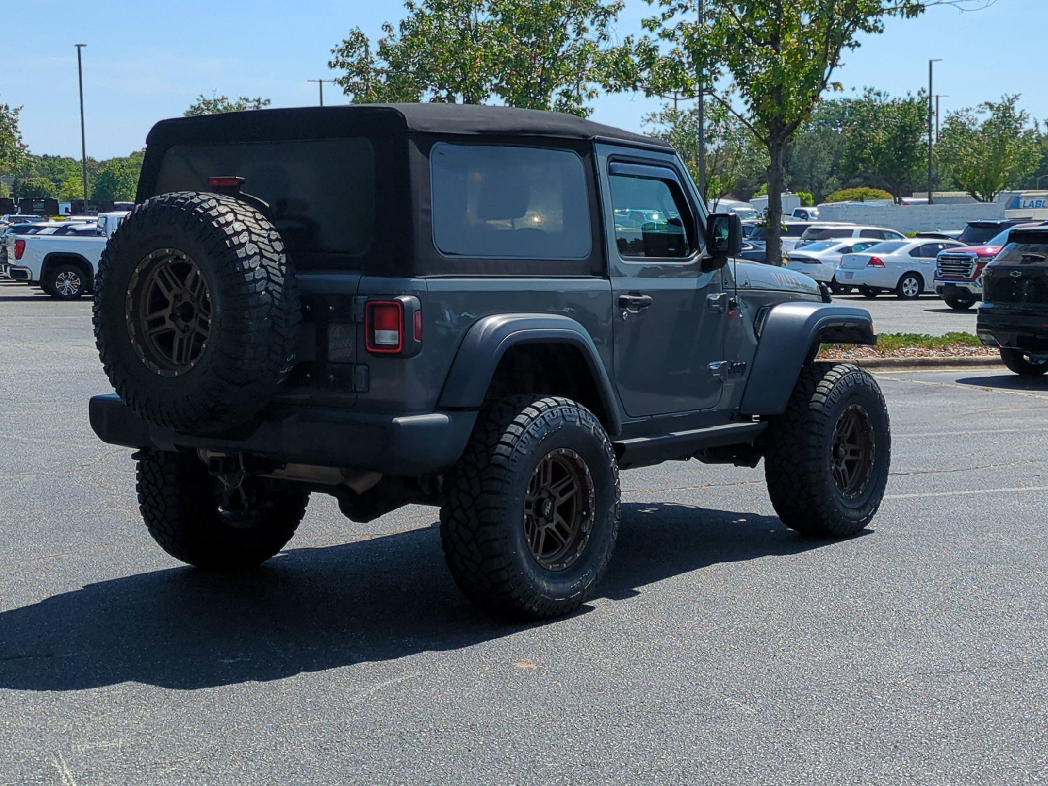 Used 2021 Jeep Wrangler Sport AWD/4WD image 10
