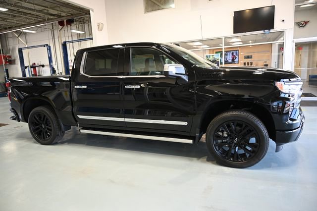 New 2026 Chevrolet Silverado 1500 High Country AWD/4WD image 4