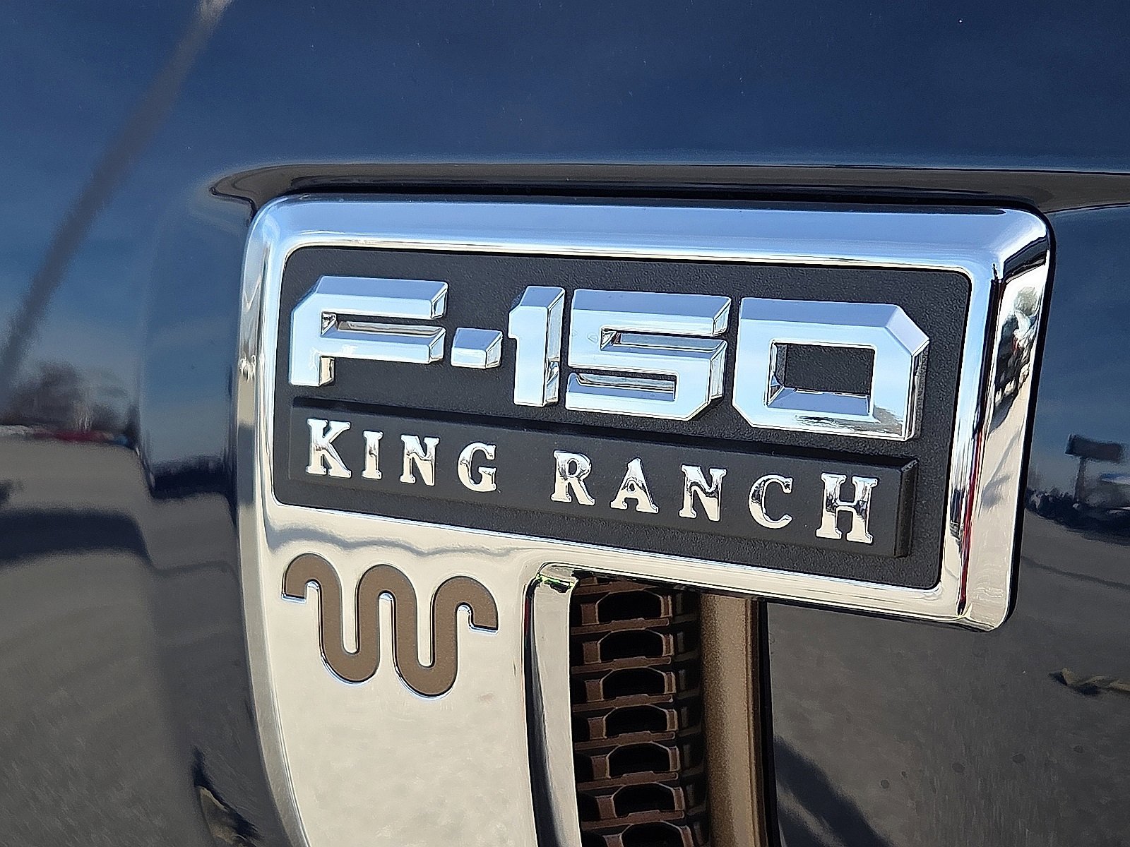 Used 2024 Ford F150 King Ranch w/ FX4 Off-Road Package image 9