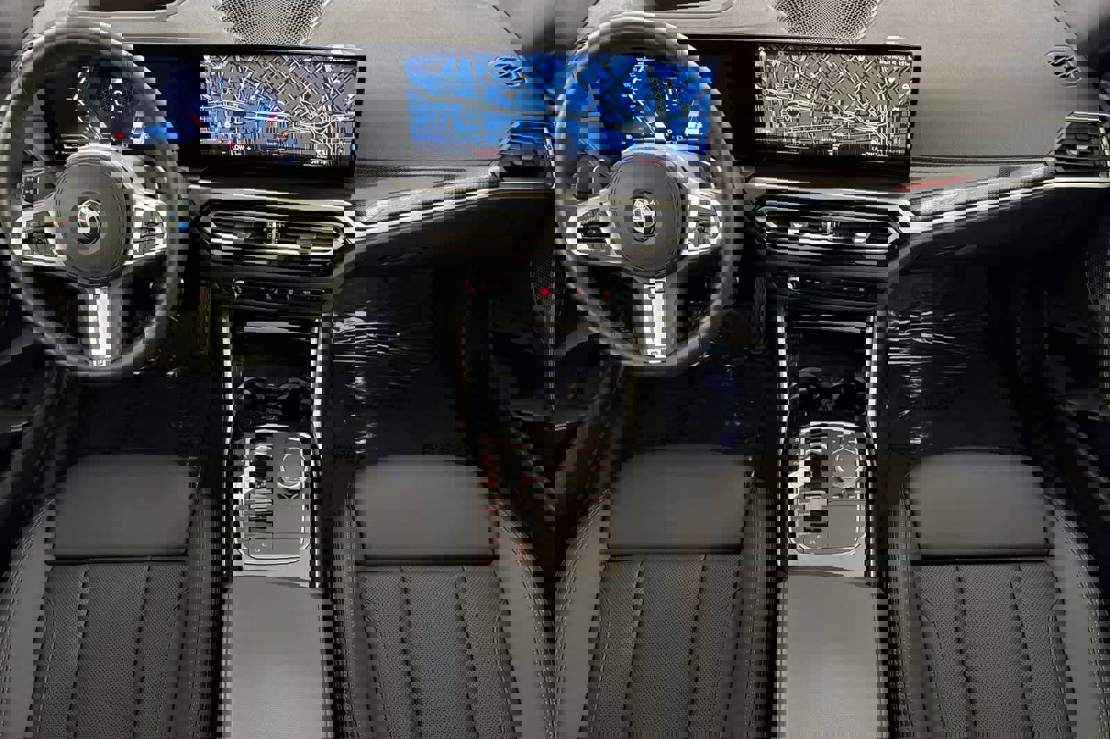 Used 2023 BMW 230i Coupe w/ M Sport Package image 3