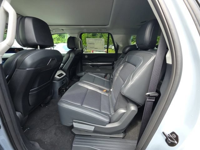 New 2027 Lincoln Navigator L Reserve AWD/4WD image 56