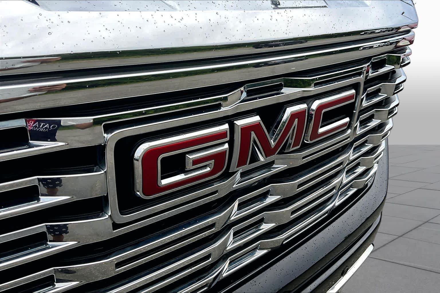Used 2024 GMC Sierra 1500 Denali w/ Denali Reserve Package AWD/4WD image 29