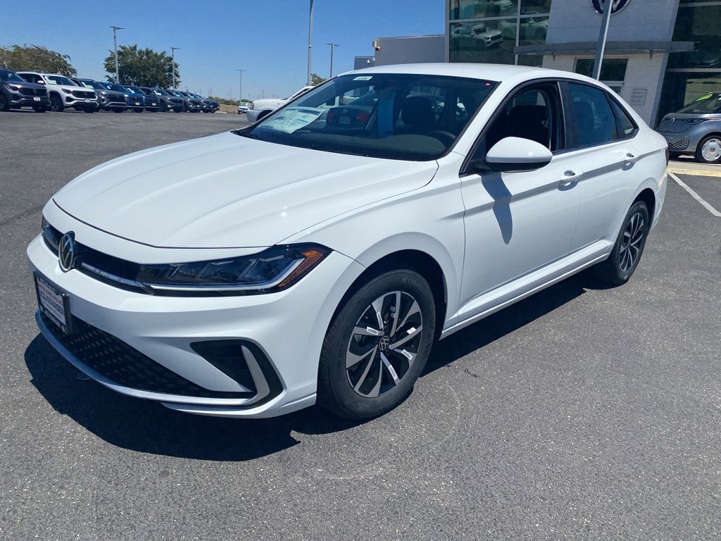 New 2025 Volkswagen Jetta S image 3