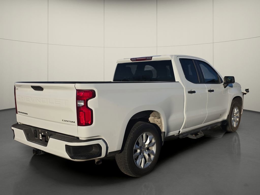 Used 2022 Chevrolet Silverado 1500 Custom w/ Safety Confidence Package image 8