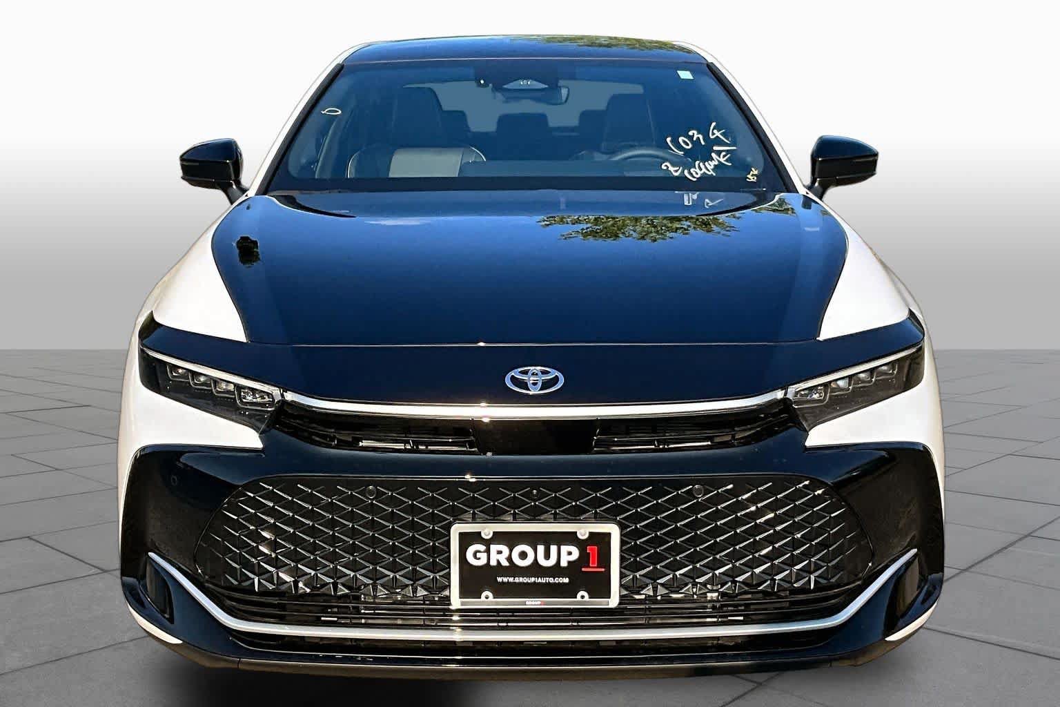 New 2026 Toyota Crown Platinum AWD/4WD image 3