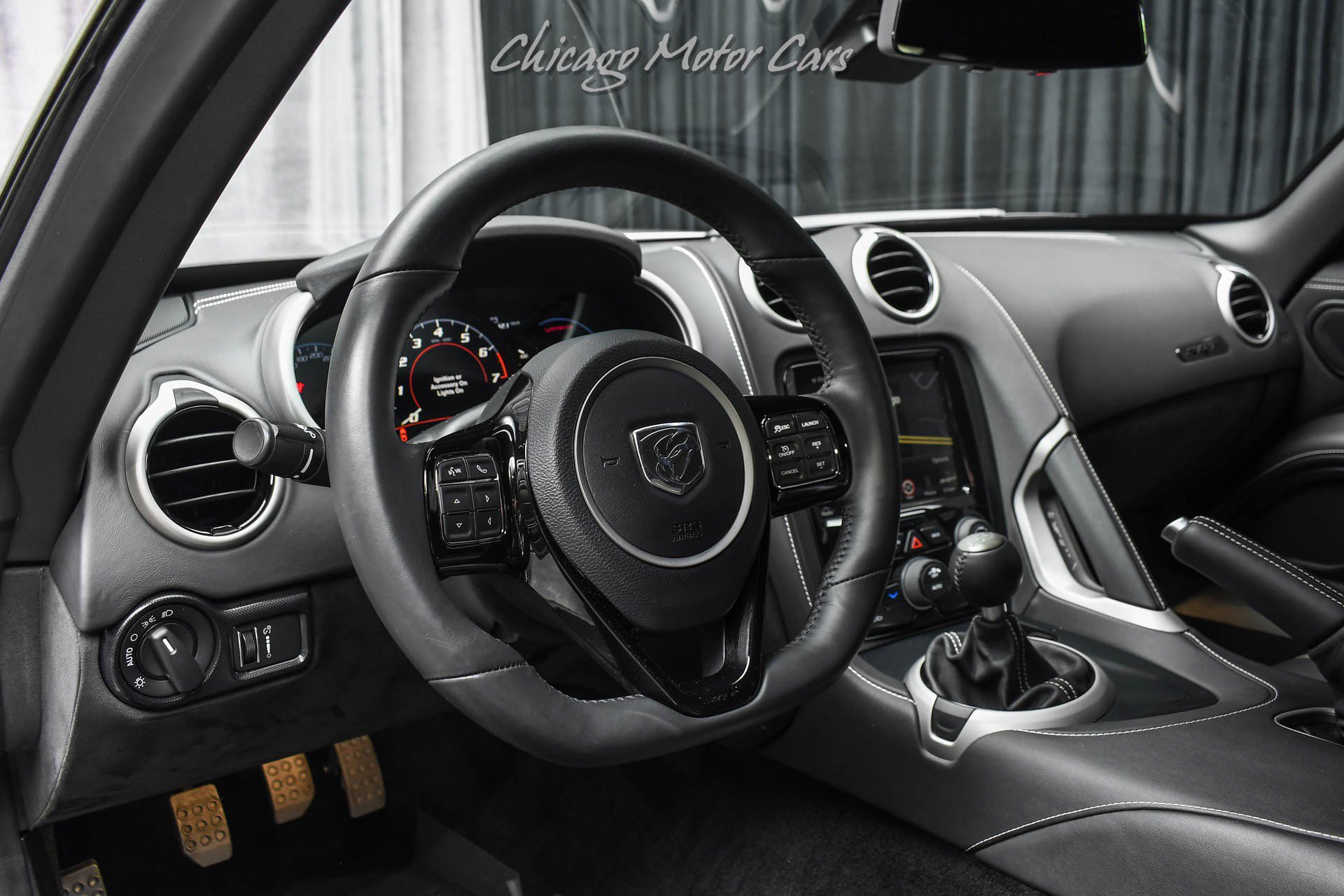 Used 2015 Dodge Viper SRT-10 image 8