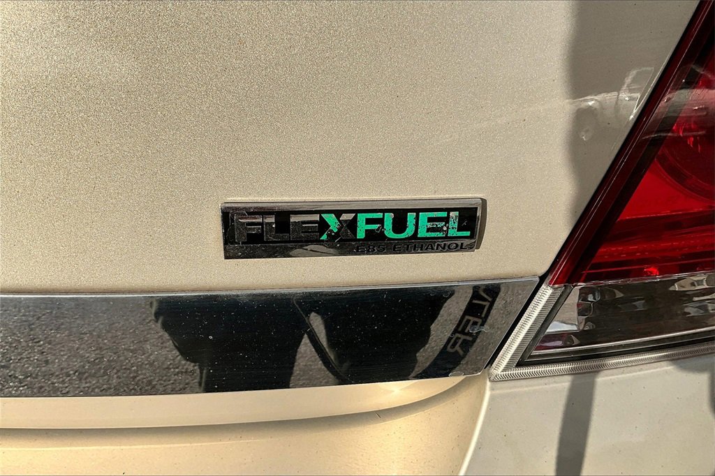 Used 2010 Chevrolet Impala LT w/ Luxury Edition Package image 22