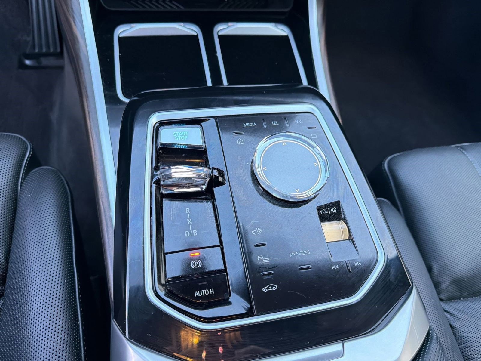 Certified 2024 BMW i7 xDrive60 image 18