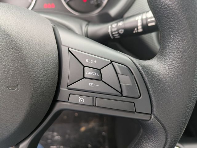 New 2025 Nissan Kicks Play S FWD image 17