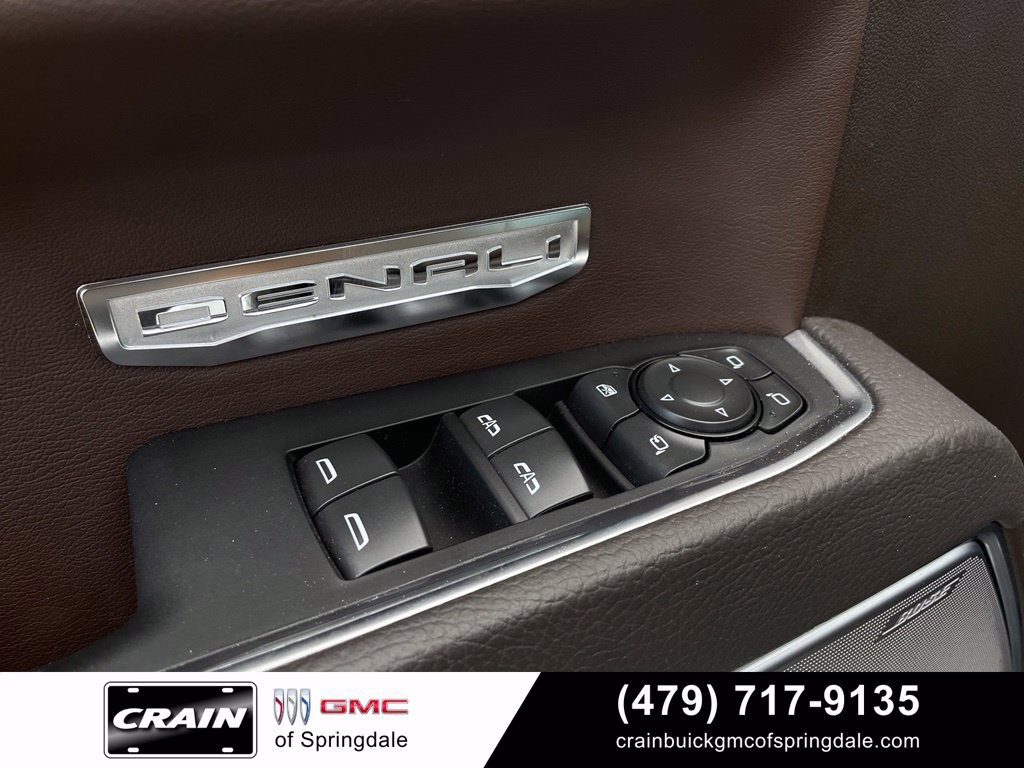 Used 2026 GMC Sierra 1500 Denali AWD/4WD image 12