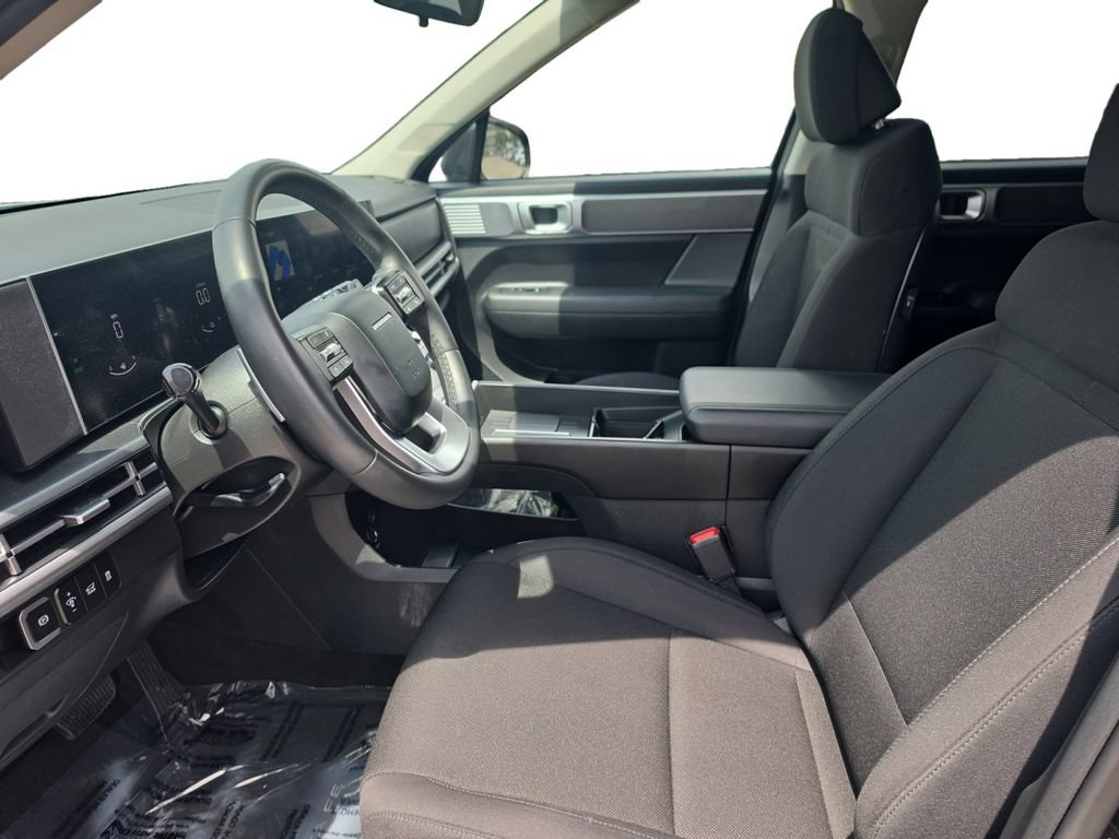 Certified 2026 Hyundai Santa Fe SE FWD image 11