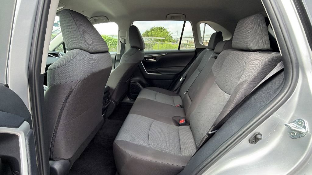 Certified 2024 Toyota RAV4 XLE FWD image 34