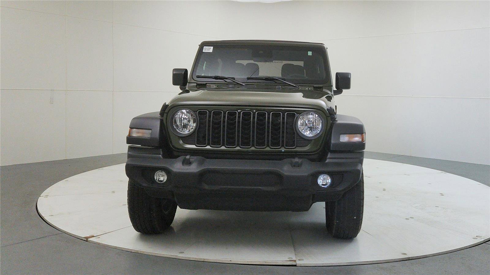 Used 2024 Jeep Wrangler Sport S image 2