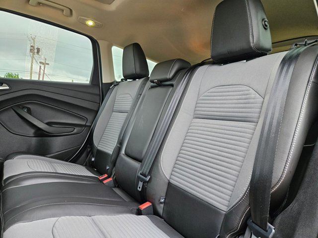 Used 2017 Ford Escape Titanium FWD image 20