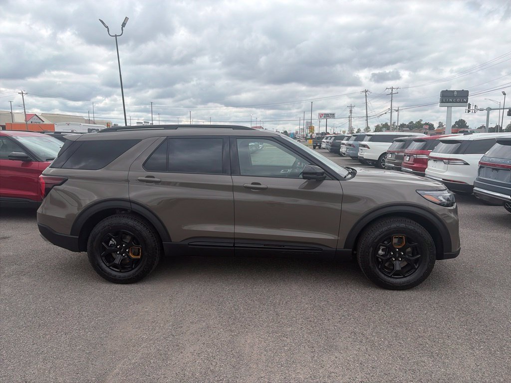 New 2027 Ford Explorer Tremor AWD/4WD image 7