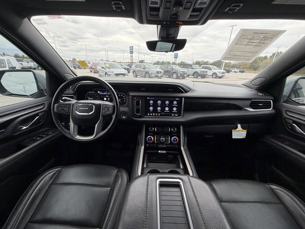 Used 2021 GMC Yukon Denali w/ Denali Ultimate Package image 34
