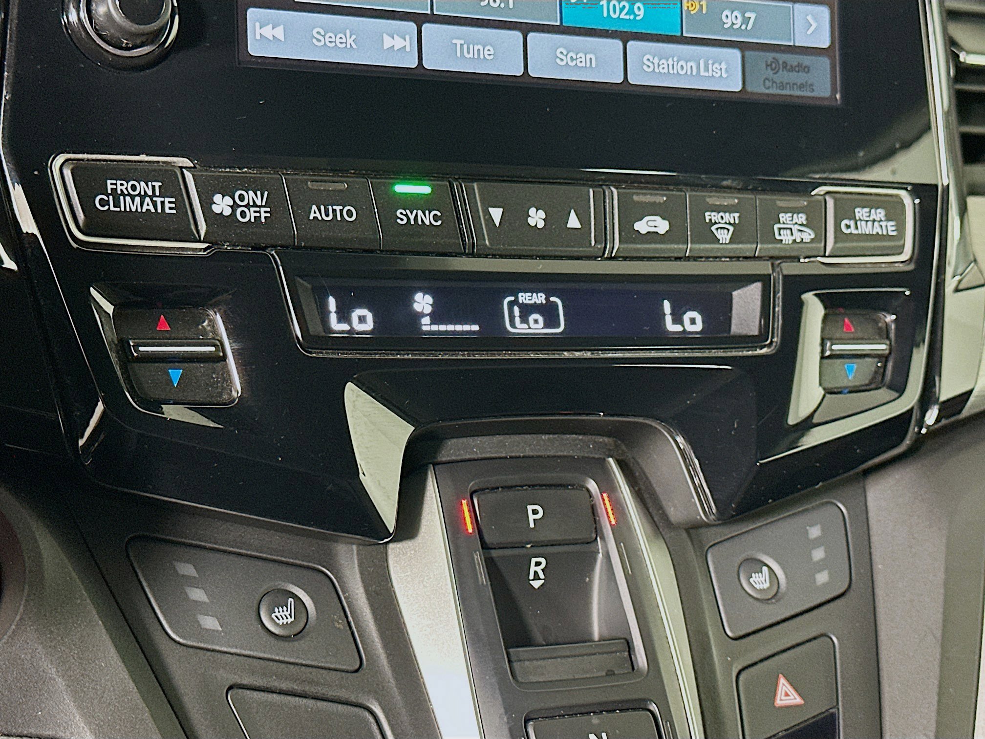 Used 2018 Honda Odyssey EX image 23