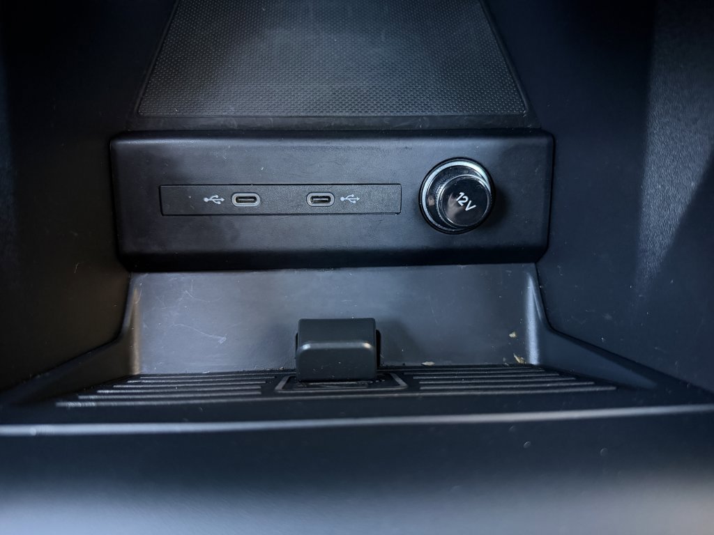 Used 2024 Audi Q4 e-tron Premium w/ Convenience Package image 26