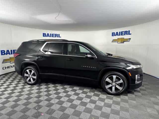 Used 2023 Chevrolet Traverse LT w/ LT Premium Package AWD/4WD image 6