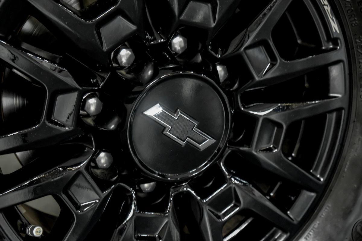 Used 2024 Chevrolet Silverado 2500 ZR2 AWD/4WD image 56