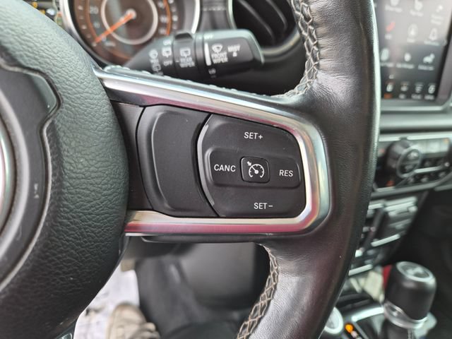 Used 2021 Jeep Wrangler Unlimited Sahara AWD/4WD image 19