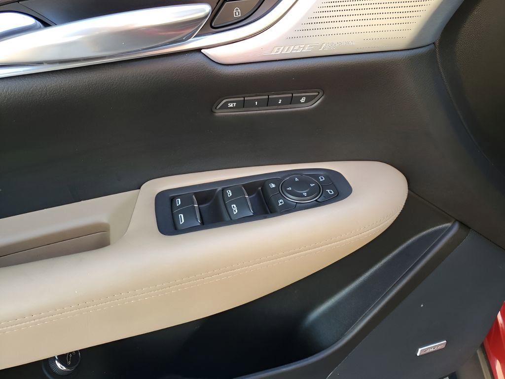 Used 2020 Cadillac XT5 Premium Luxury w/ Platinum Package image 23