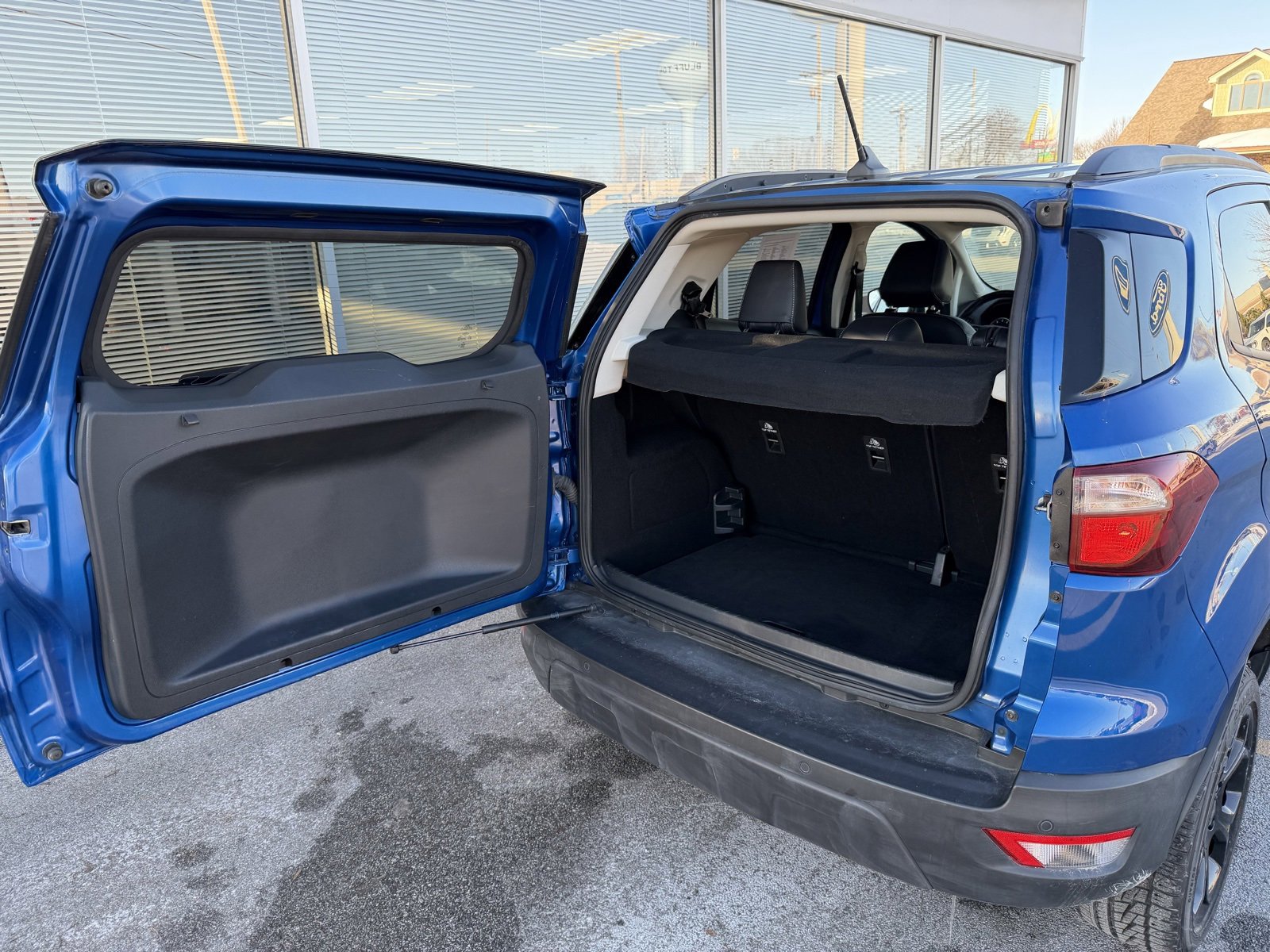 Used 2022 Ford EcoSport SES image 24