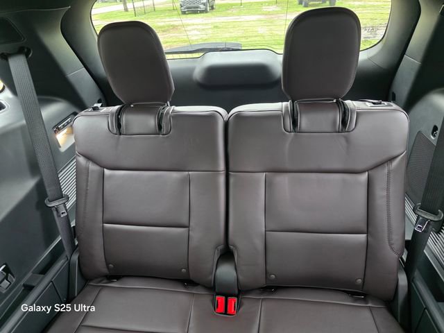 New 2026 Ford Explorer Platinum image 12