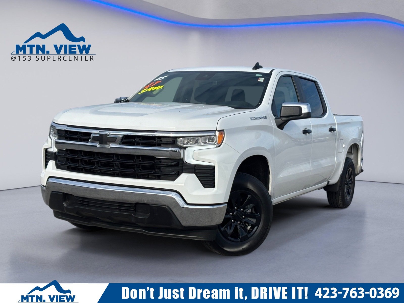Used 2025 Chevrolet Silverado 1500 LT image 1