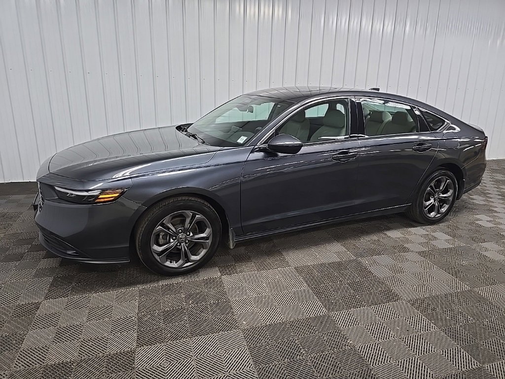 Used 2023 Honda Accord EX image 6