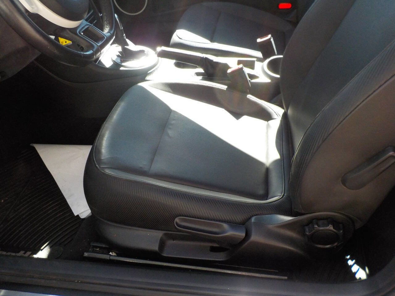 Used 2012 Volkswagen Beetle 2.5 image 10