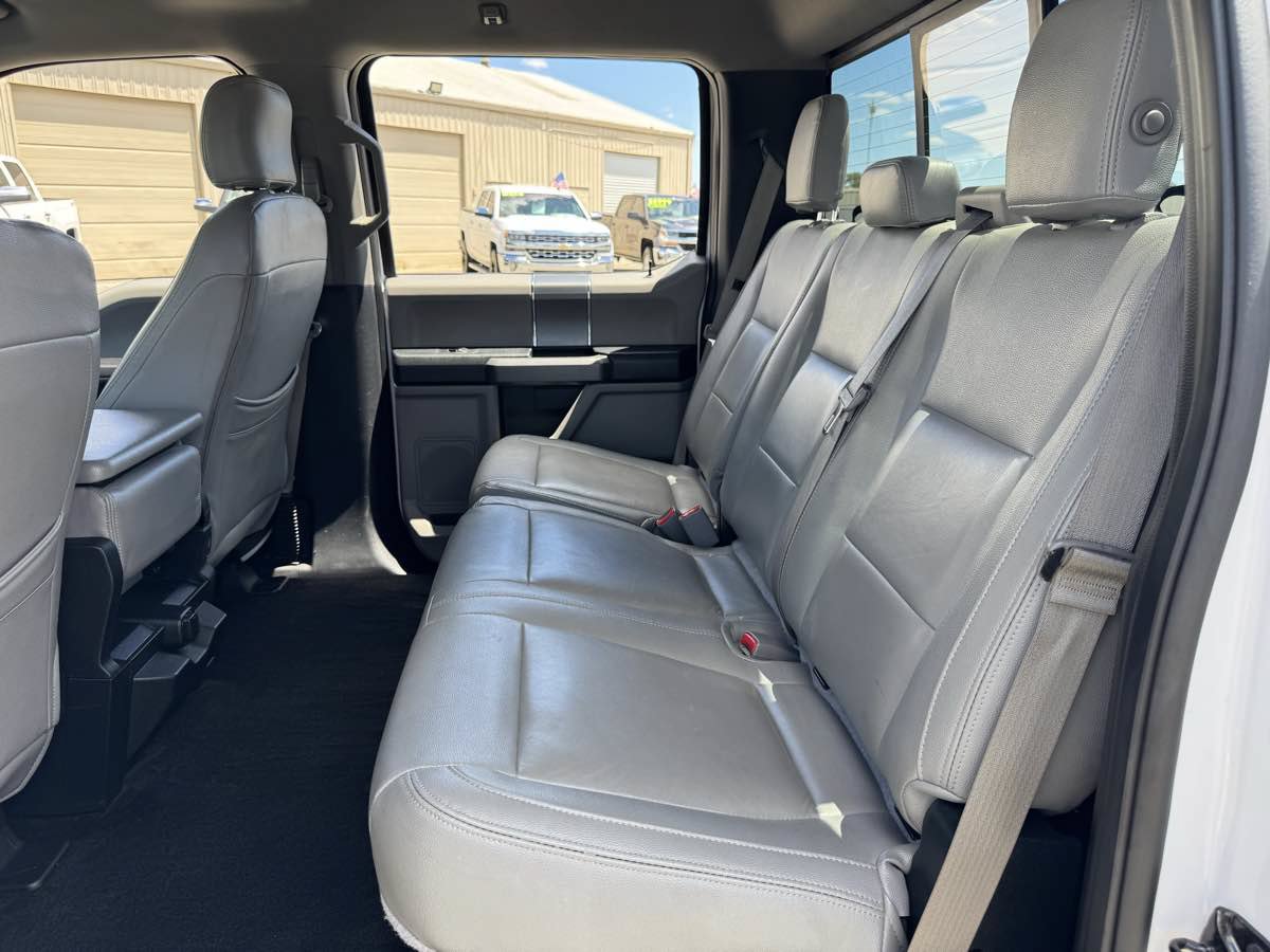 Used 2017 Ford F150 XLT AWD/4WD image 19