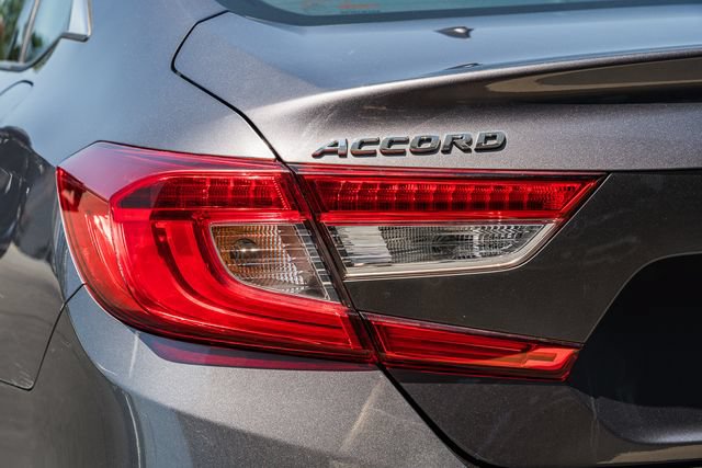Used 2020 Honda Accord EX image 7