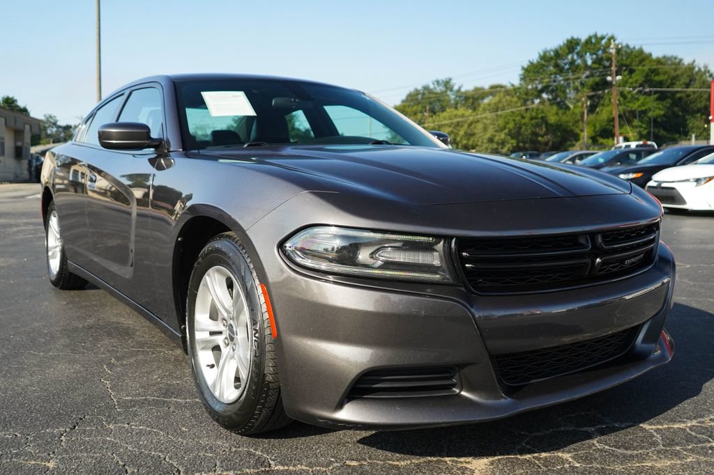 Used 2020 Dodge Charger SXT w/ Leather Interior Group RWD image 38